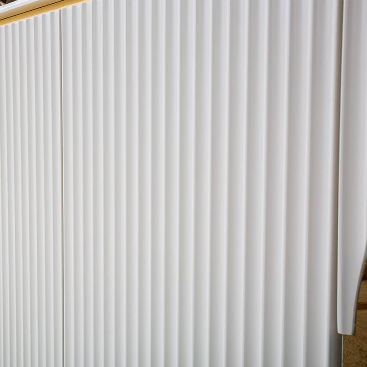 Phantom Dining Table